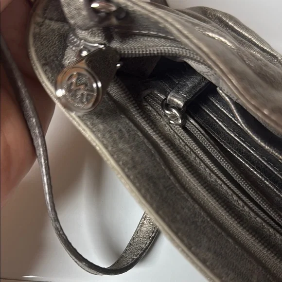 Michael Kors Methalic Clutch Bag - Picture 6 of 11